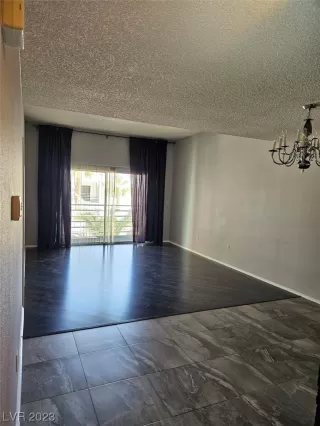 Photo #3: 2529288 Listing 