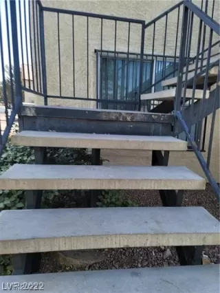 Photo #4: 2529307 Listing 