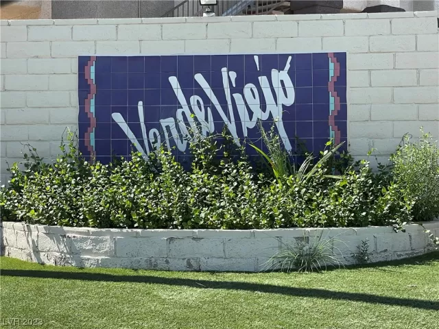 MLS: 2529357 Condo For Sale