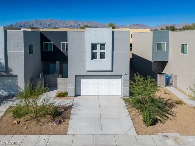 MLS: 2529374 Condo For Sale