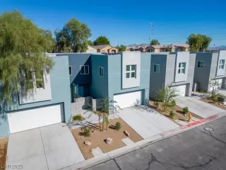 Photo #2: 2529397 Listing 