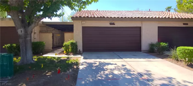 MLS: 2529474 Condo For Sale