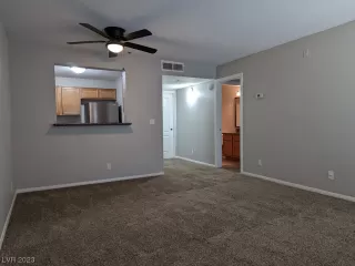 Photo #5: 2529484 Listing 