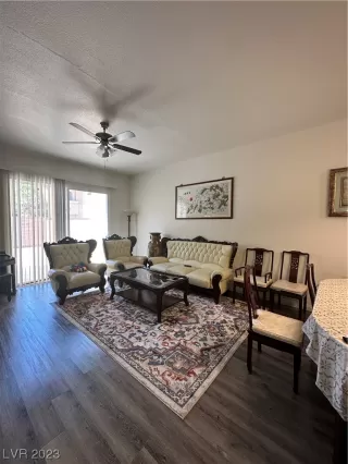 Photo #5: 2529489 Listing 