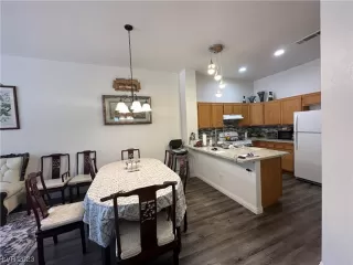 Photo #6: 2529489 Listing 