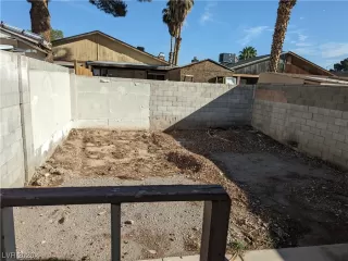 Photo #5: 2529511 Listing 