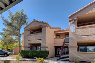 Photo #1: 2529527 Listing 