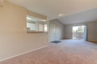 Photo #5: 2529527 Listing 