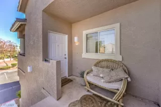 Photo #5: 2529553 Listing 