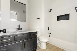 Photo #2: 2529577 Listing