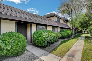 Photo #1: 2529578 Listing 