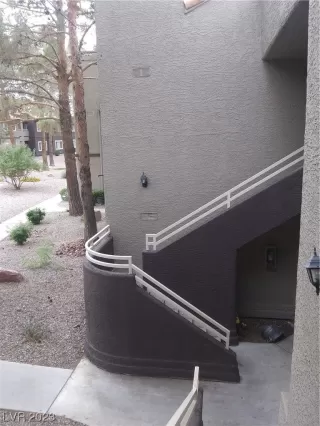 Photo #2: 2529582 Listing 