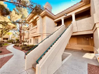 Photo #2: 2529618 Listing 