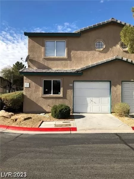 MLS: 2529627 Condo For Sale