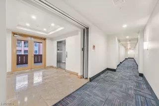 Photo #1: 2529744 Listing 