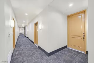 Photo #2: 2529744 Listing 