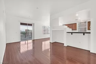 Photo #5: 2529744 Listing 