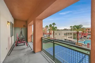 Photo #6: 2529744 Listing 