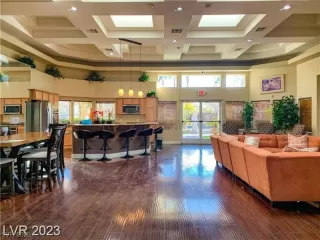 Photo #2: 2529750 Listing 