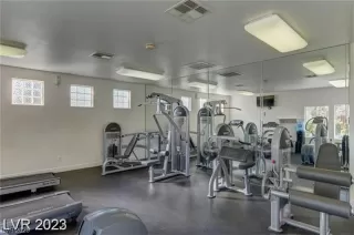 Photo #3: 2529750 Listing 