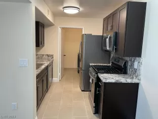 Photo #6: 2529750 Listing 