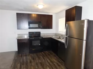 Photo #2: 2529754 Listing 