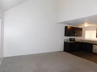 Photo #6: 2529754 Listing 