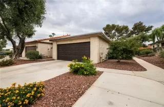 Photo #2: 2529800 Listing 