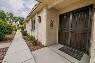 Photo #4: 2529800 Listing 