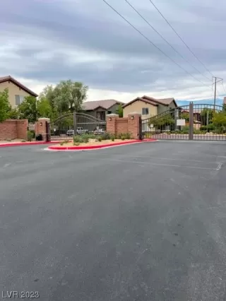 Photo #1: 2529810 Listing 