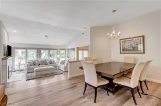 Photo #4: 2529842 Listing 