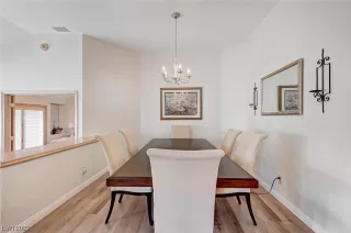 Photo #5: 2529842 Listing 