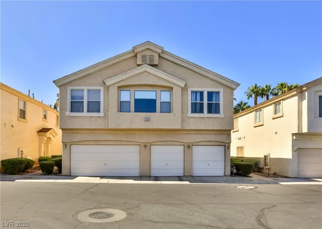 MLS: 2529849 Condo For Sale