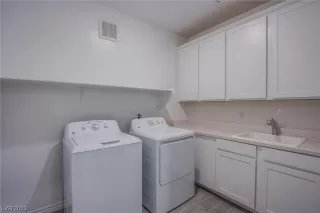 Photo #3: 2529901 Listing 