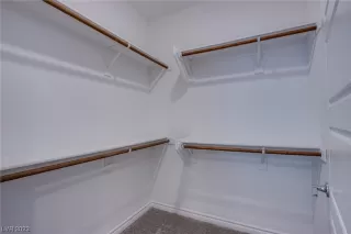 Photo #6: 2529901 Listing 