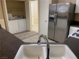 Photo #6: 2529902 Listing 