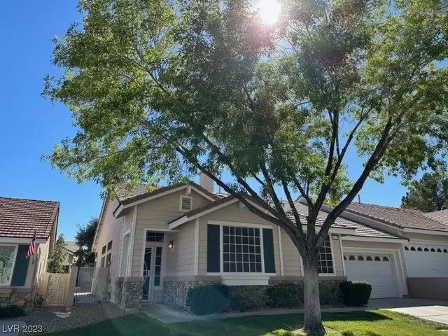 MLS: 2529917 Condo For Sale