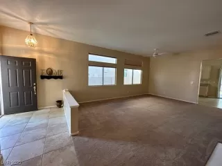 Photo #4: 2529917 Listing