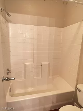 Photo #1: 2529951 Listing 