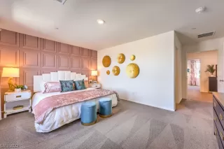 Photo #6: 2529967 Listing