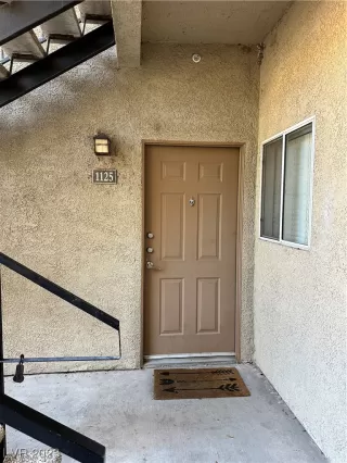 Photo #1: 2530055 Listing 