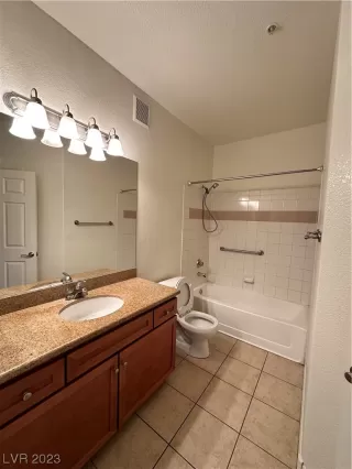 Photo #5: 2530055 Listing 