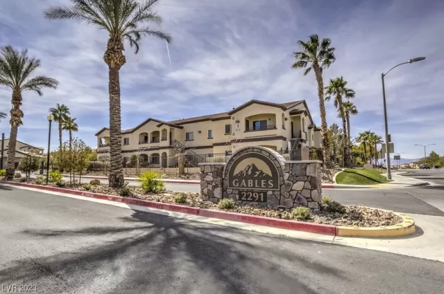 MLS: 2530102 Condo For Sale