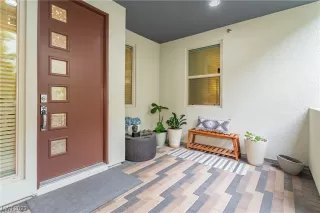 Photo #5: 2530131 Listing 