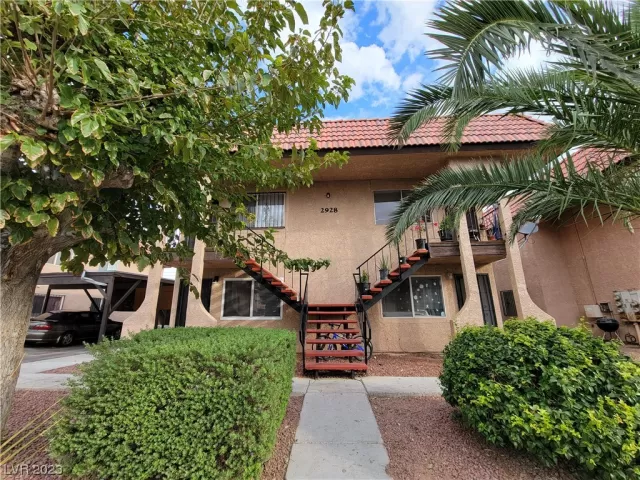 MLS: 2530162 Condo For Sale