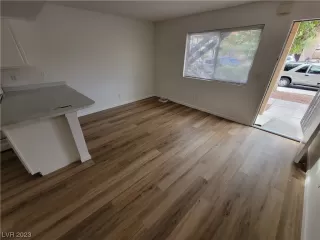 Photo #6: 2530162 Listing 