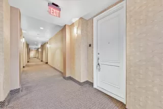 Photo #2: 2530166 Listing