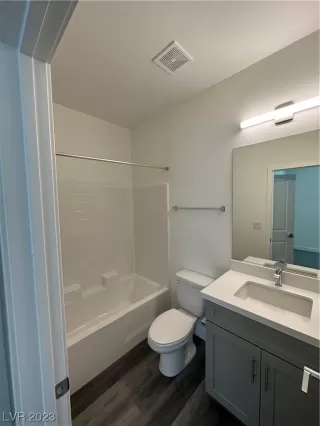 Photo #6: 2530172 Listing 