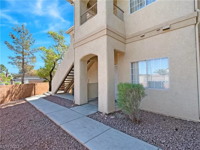 MLS: 2530176 Condo For Sale