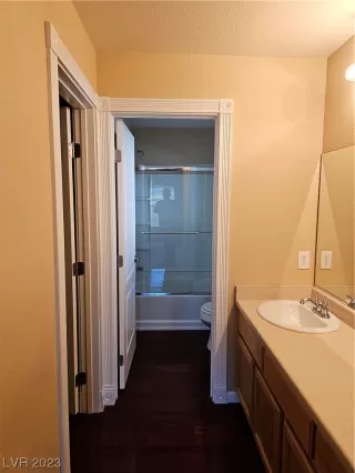 Photo #5: 2530184 Listing 